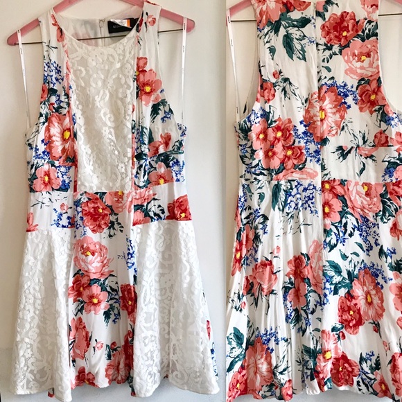 Floral and Lace Dress - Picture 1 of 7